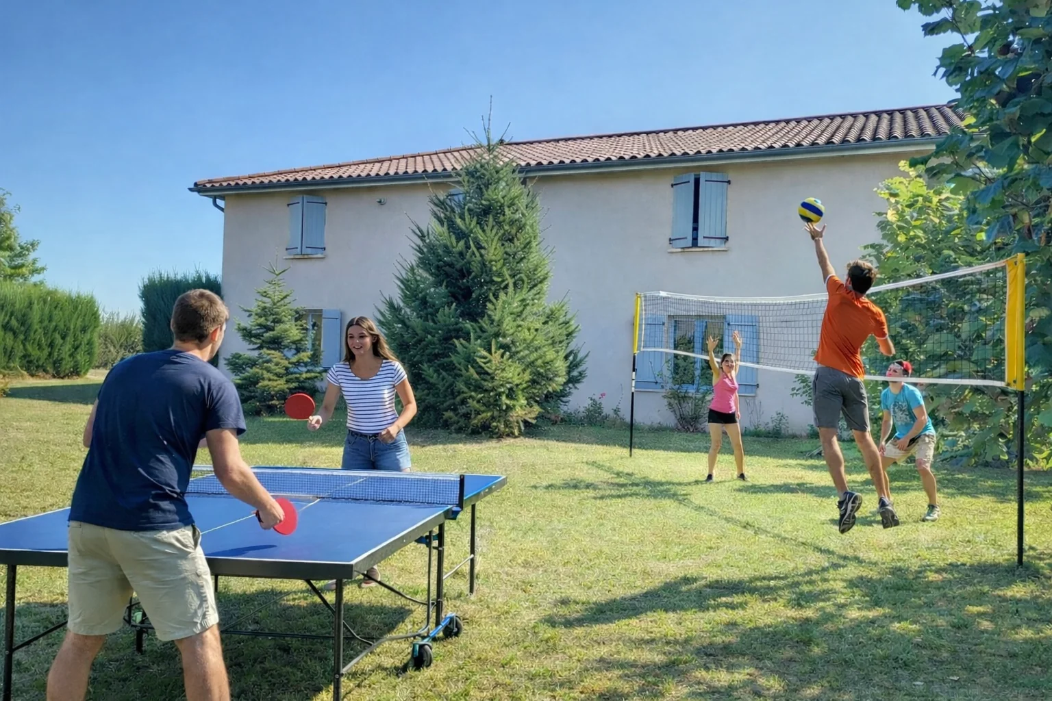 Espaces extérieurs et jeux de plein air au Domaine de la Noiseraie